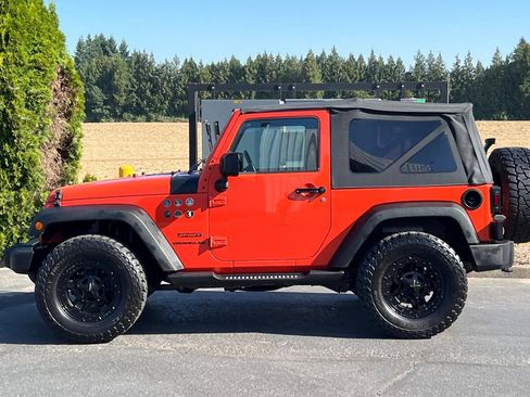 Used 2015 Jeep Wrangler Sport w/ Quick Order Package 23S image 7