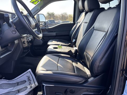 Used 2024 Ford F350 Lariat w/ Camper Package image 12