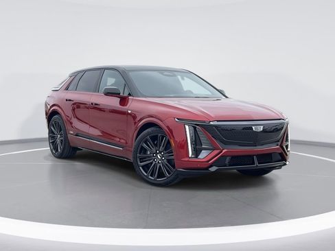 New 2026 Cadillac Lyriq V image 1