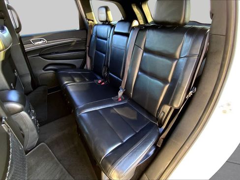 Used 2022 Jeep Grand Cherokee Limited RWD image 24