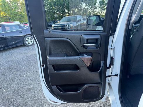 Used 2017 GMC Sierra 1500 SLE w/ SLE Value Package AWD/4WD image 13