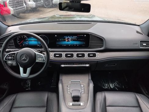 Used 2021 Mercedes-Benz GLS 450 4MATIC image 15