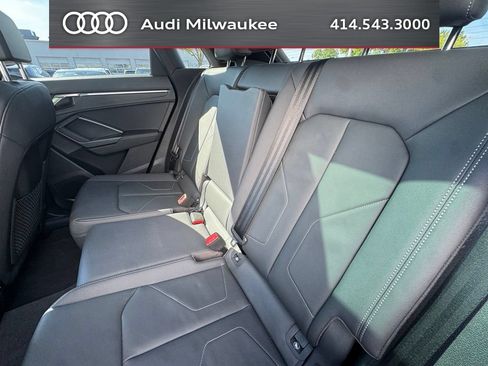 Used 2023 Audi Q3 2.0T Premium Plus w/ Premium Plus Package AWD/4WD image 10