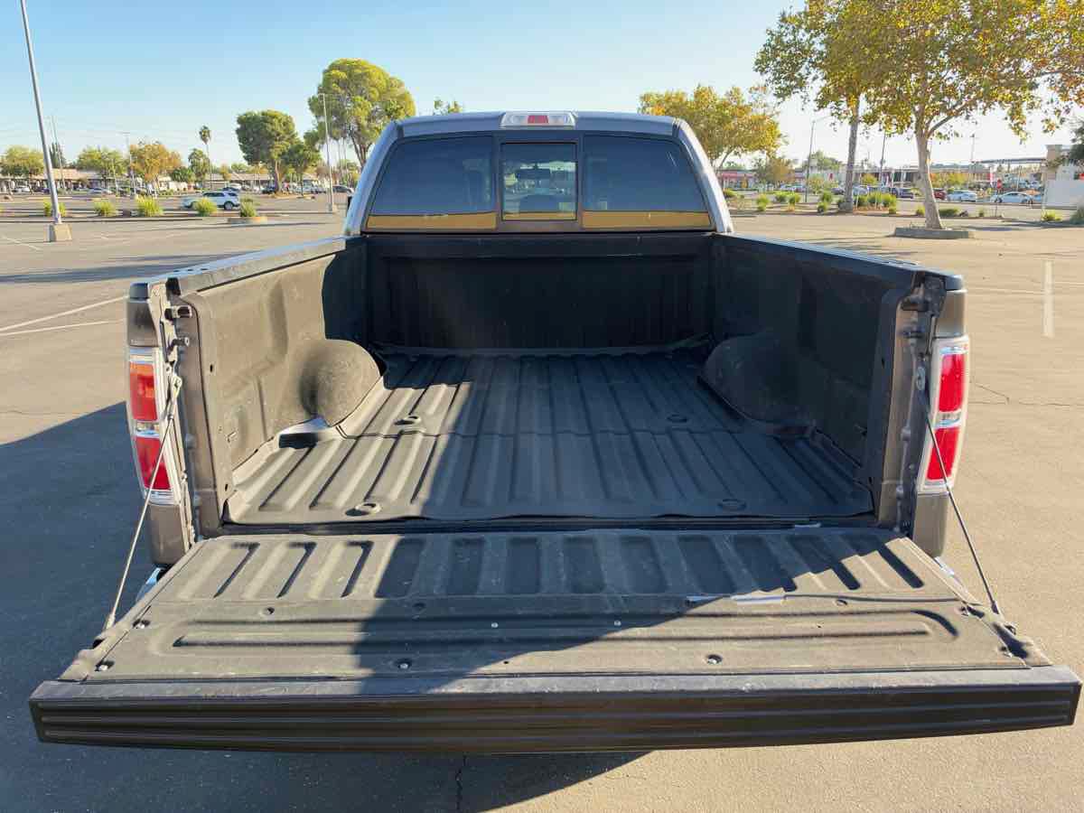Used 2014 Ford F150 XLT w/ Equipment Group 302A Luxury AWD/4WD image 9