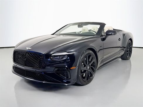 Used 2025 Bentley Continental GT Speed image 9