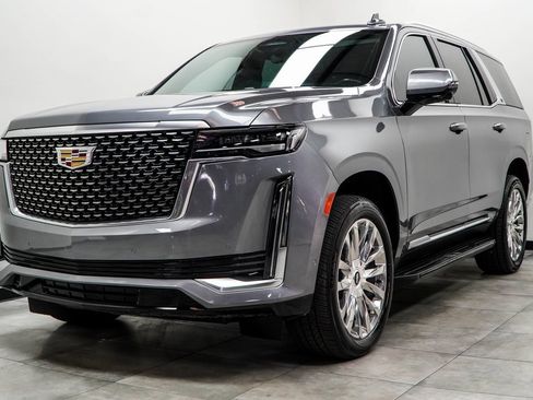 Used 2021 Cadillac Escalade Premium Luxury image 6