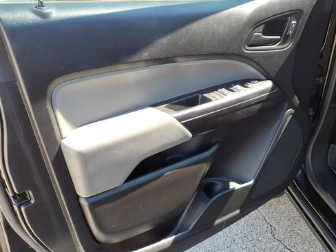 Used 2019 Chevrolet Colorado W/T w/ WT Convenience Package AWD/4WD image 13