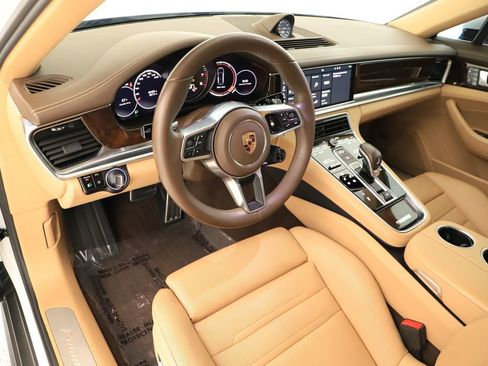 Used 2018 Porsche Panamera 4S AWD/4WD image 15