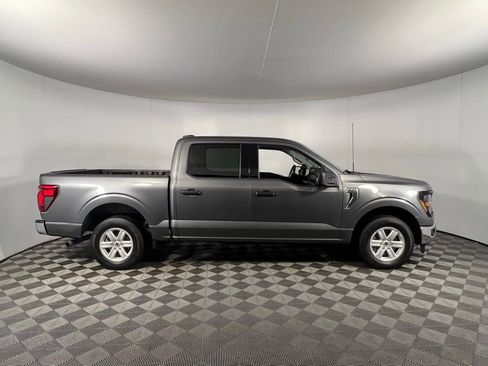 Used 2025 Ford F150 XLT image 5