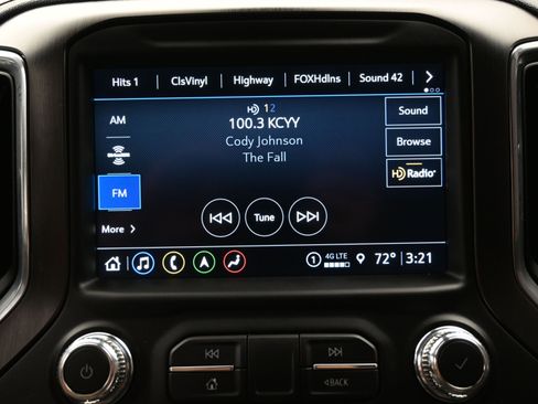 Used 2021 GMC Sierra 2500 AT4 w/ AT4 Preferred Package image 28