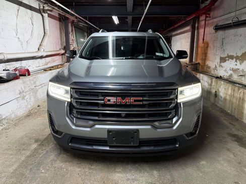 Used 2023 GMC Acadia AT4 w/ Technology Package AWD/4WD image 2
