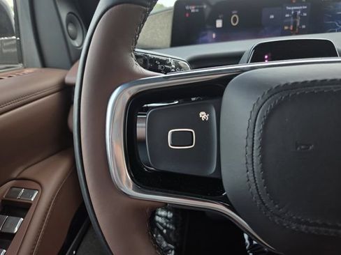 New 2026 Lincoln Navigator Reserve AWD/4WD image 22
