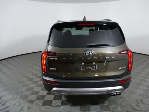 Used 2020 Kia Telluride S AWD/4WD image 4