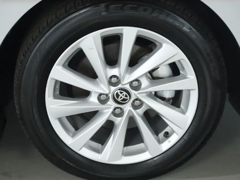 Certified 2024 Toyota Camry LE FWD image 10
