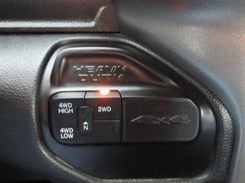 Used 2022 RAM 2500 Big Horn AWD/4WD image 22