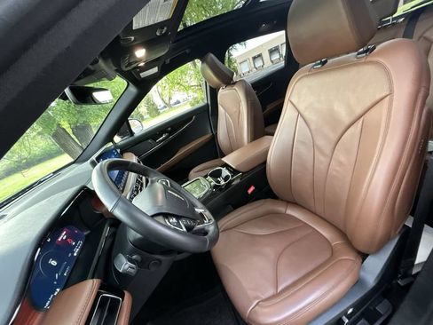 Used 2023 Lincoln Nautilus Reserve AWD/4WD image 15