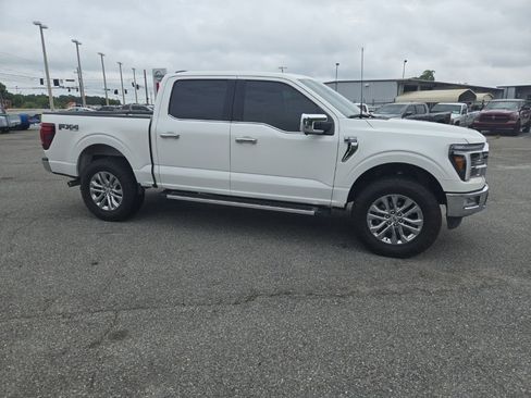 Used 2024 Ford F150 Lariat w/ FX4 Off-Road Package AWD/4WD image 9