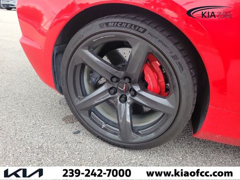 Used 2023 Chevrolet Corvette Z06 w/ Stealth Interior Trim Package RWD image 8