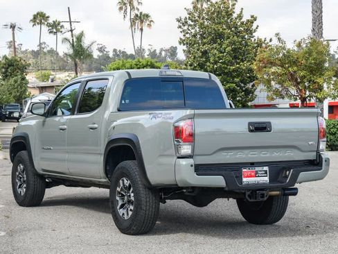 Used 2023 Toyota Tacoma TRD Off-Road w/ Technology Package RWD image 9