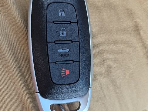 New 2025 Nissan Versa SV w/ Trunk Package image 40