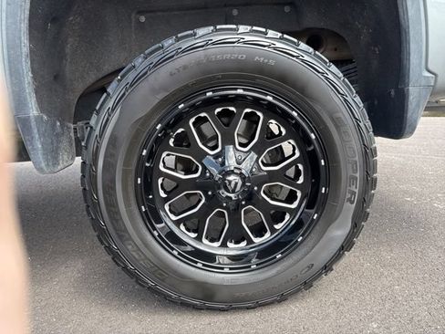 Certified 2024 Chevrolet Silverado 2500 High Country w/ High Country Premium Package AWD/4WD image 10
