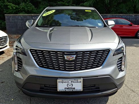 Used 2023 Cadillac XT4 Luxury w/ Cold Weather Package AWD/4WD image 2