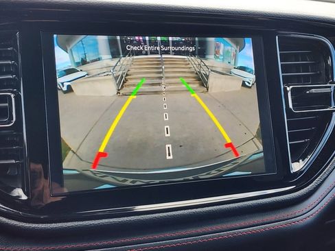 Used 2024 Dodge Durango GT image 27