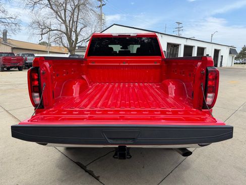 Used 2024 GMC Sierra 3500 Pro w/ 1SA Pro Safety Plus Package AWD/4WD image 32