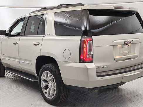 Used 2016 GMC Yukon SLT w/ Enhanced Security Package AWD/4WD image 4