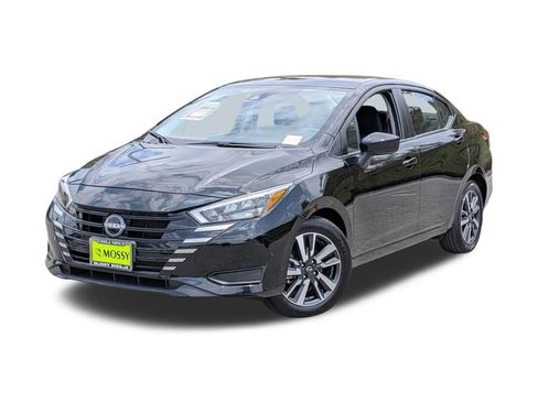 Certified 2025 Nissan Versa SV FWD image 1