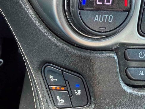 Used 2017 Chevrolet Tahoe Premier AWD/4WD image 13