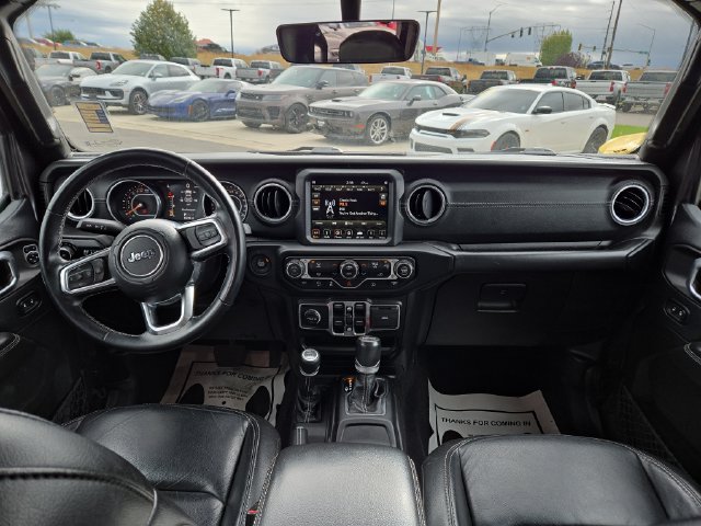 Used 2019 Jeep Wrangler Unlimited Sahara AWD/4WD image 4