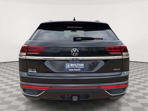 Used 2022 Volkswagen Atlas Cross Sport SE image 4