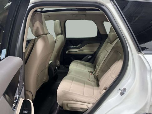 Certified 2024 Lincoln Corsair Reserve w/ Equipment Group 201A image 25