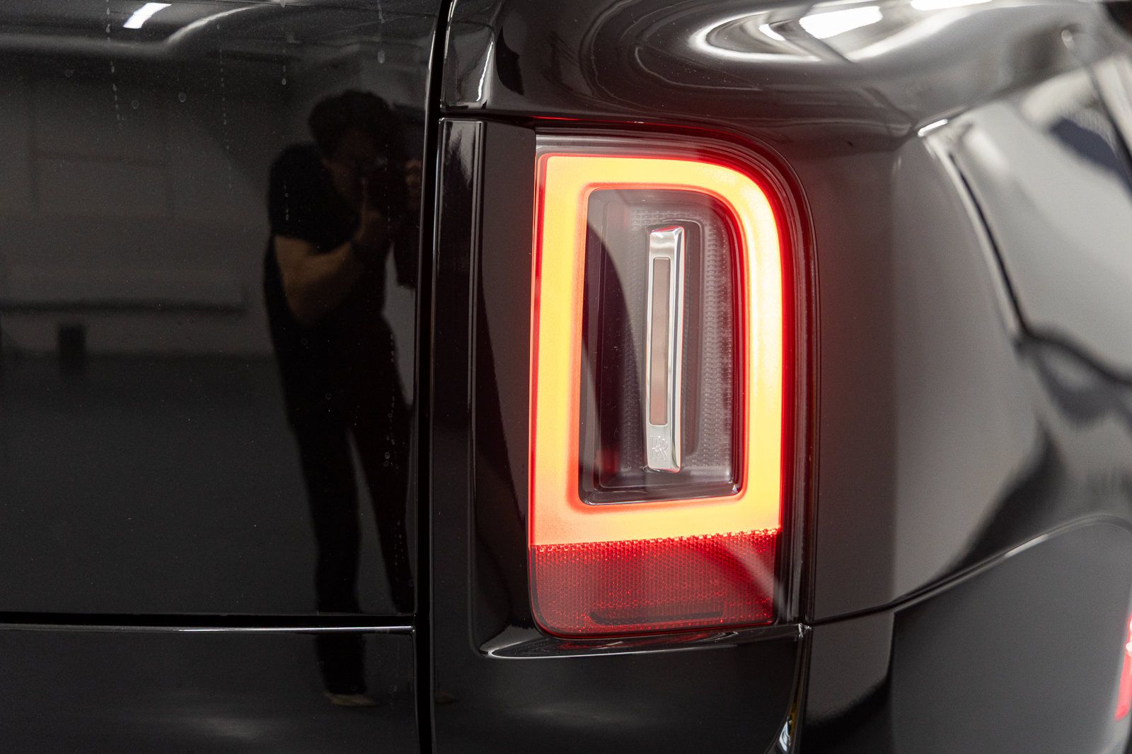 New 2027 Rolls-Royce Cullinan Black Badge AWD/4WD image 23