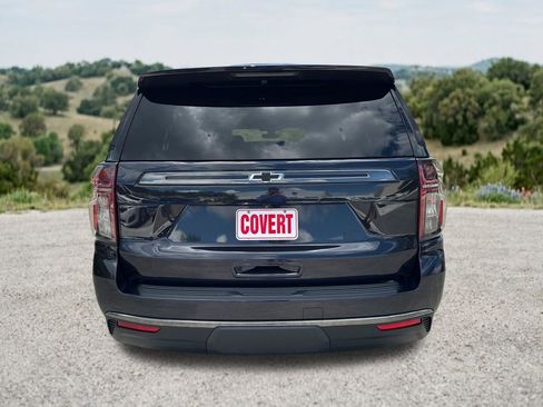 Used 2022 Chevrolet Suburban Z71 w/ Luxury Package AWD/4WD image 8