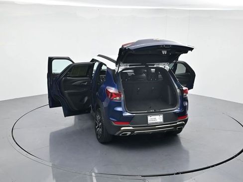 Used 2023 Chevrolet TrailBlazer ACTIV w/ Convenience Package image 41