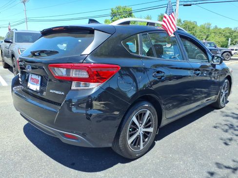 Certified 2023 Subaru Impreza 2.0i Premium AWD/4WD image 2