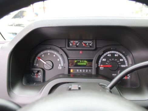 Used 2013 Ford E-150 and Econoline 150 w/ PWR Group image 11