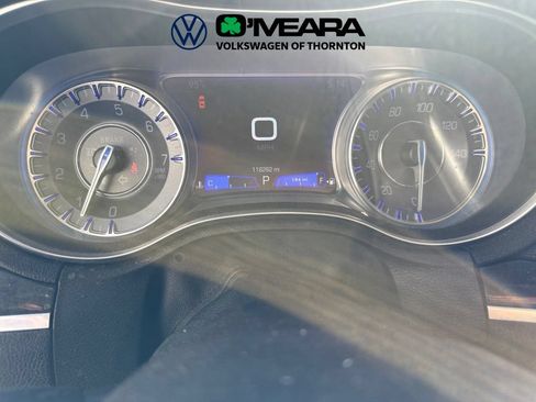 Used 2020 Chrysler 300 Limited AWD/4WD image 7