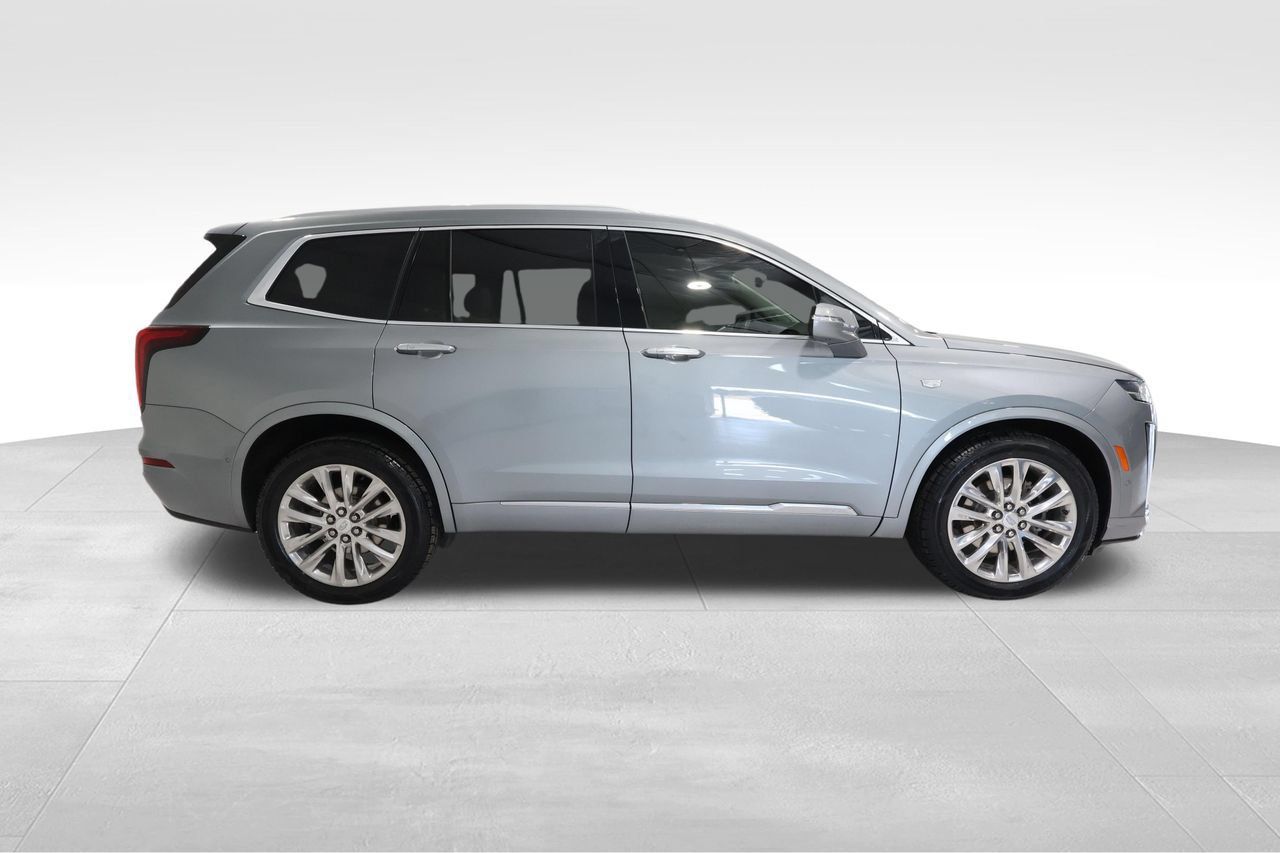 Used 2023 Cadillac XT6 Premium Luxury w/ Technology Package AWD/4WD image 5