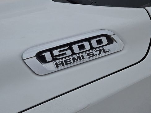Used 2022 RAM 1500 Laramie image 11