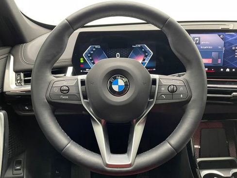 Used 2025 BMW X1 xDrive28i w/ Convenience Package AWD/4WD image 25