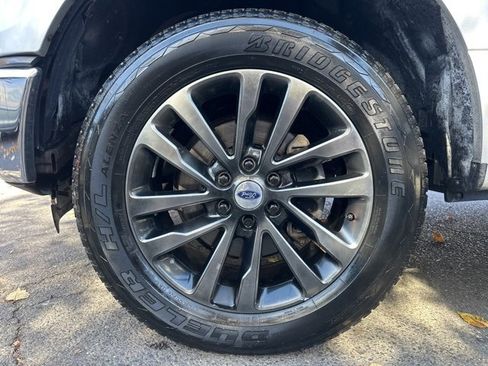 Used 2015 Ford F150 XLT w/ Equipment Group 301A Mid image 21