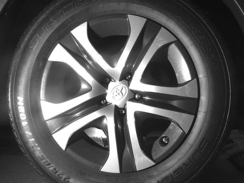 Used 2018 Toyota RAV4 LE w/ All Weather Liner Package FWD image 10