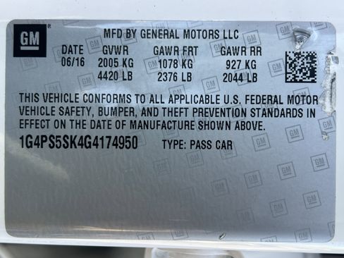 Used 2016 Buick Verano Leather w/ Experience Buick Package FWD image 29