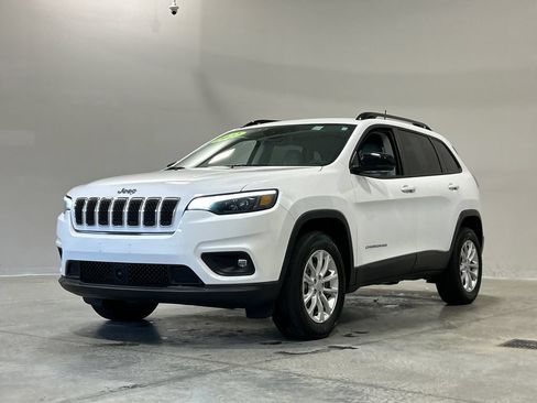 Used 2022 Jeep Cherokee Latitude Lux AWD/4WD image 2