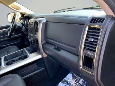 Used 2018 RAM 2500 Laramie w/ Sport Appearance Group AWD/4WD image 25