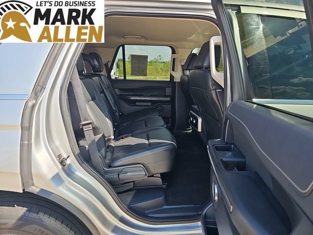Used 2024 Ford Expedition XLT AWD/4WD image 26