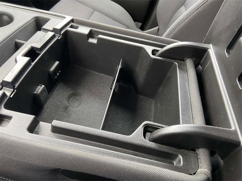 Used 2018 Chevrolet Silverado 1500 LT w/ All Star Edition image 25